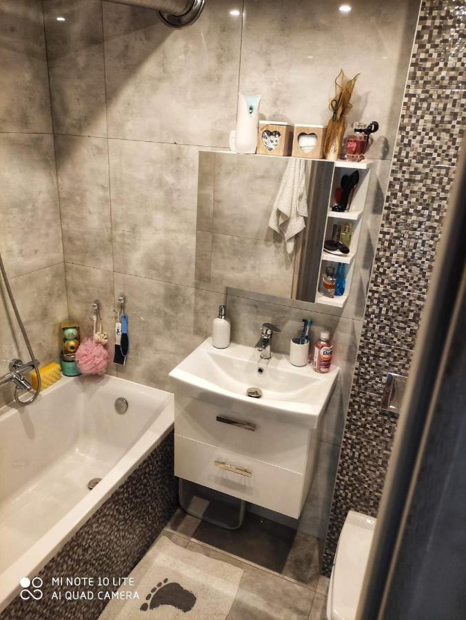 Ferienwohnung Apartament Dwupokojowy O Wysokim Standardzie Ruda Slaska Exterior foto